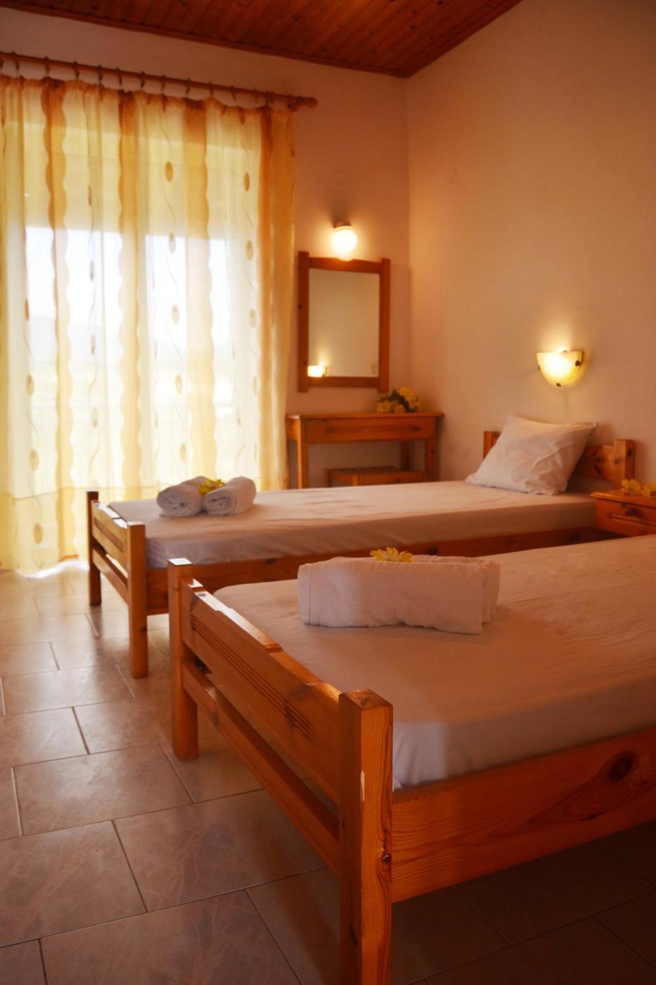 Hotel Xidis Laganas Habitación foto